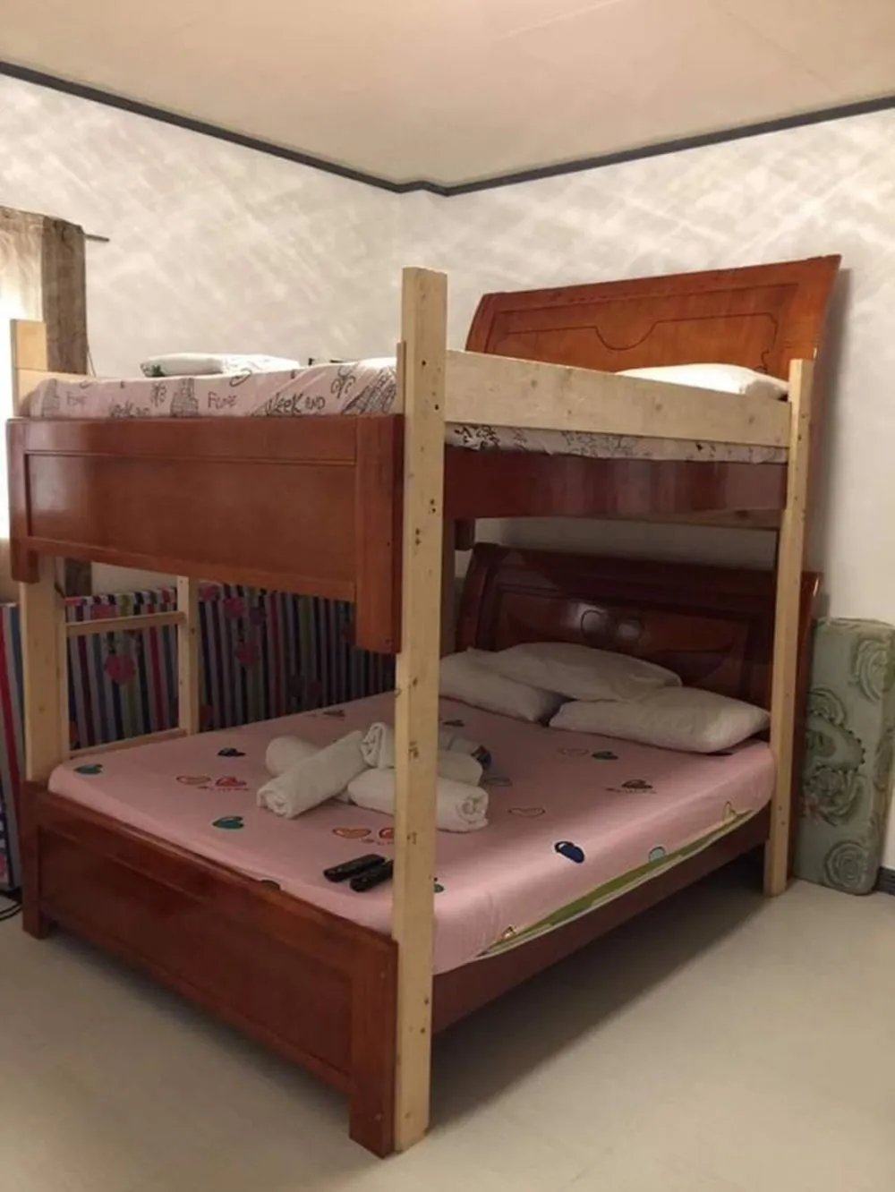 kasur absurd bikin meringis © Berbagai Sumber