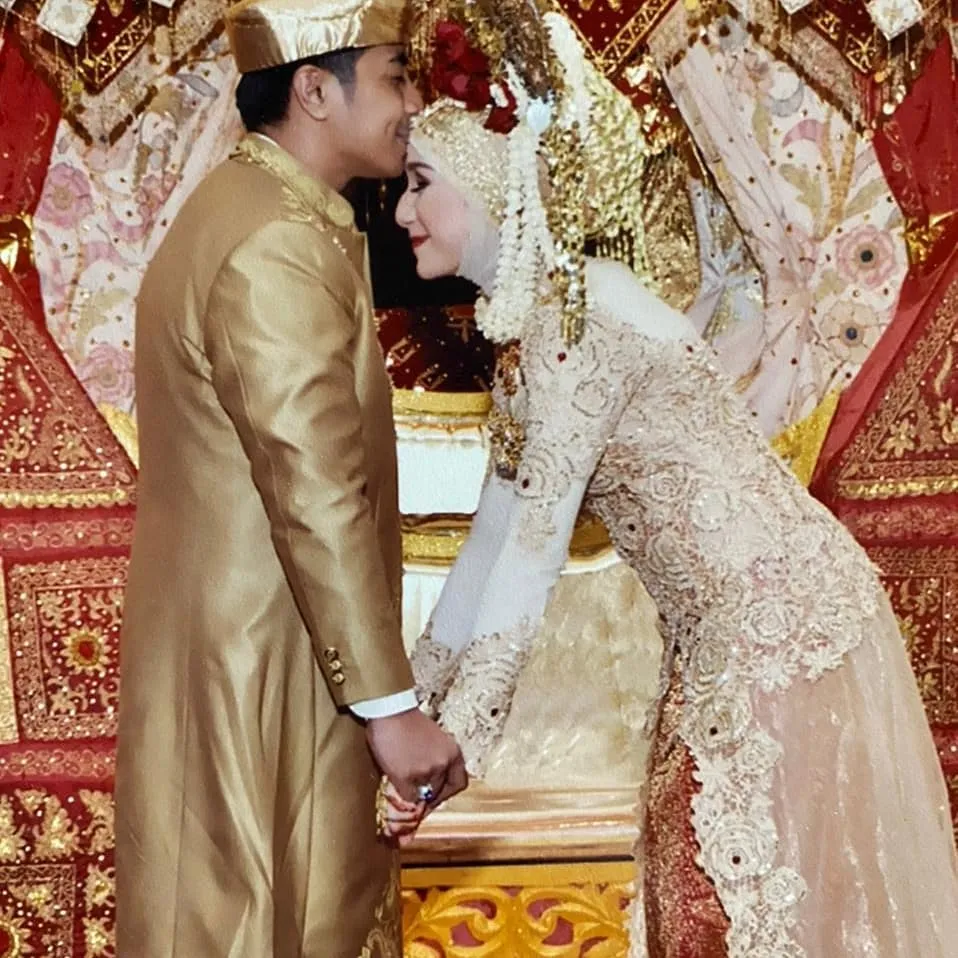 ustaz riza kenang momen pernikahan © Instagram