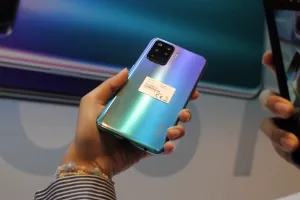 7 Fakta Reno5 F yang segera meluncur di Indonesia, tahan panas nih  