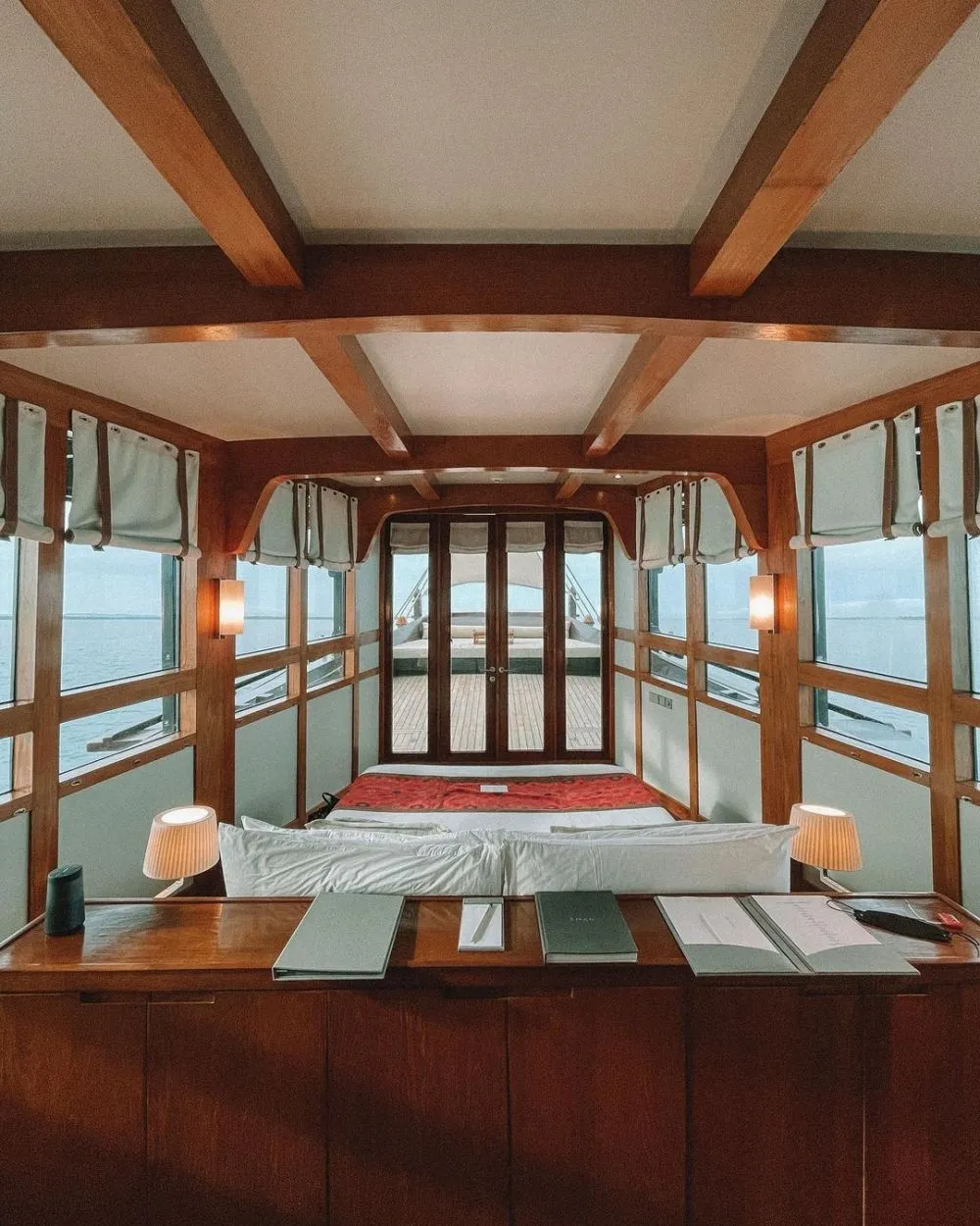 kapal pinisi yang disewa Nikita Willy  Instagram