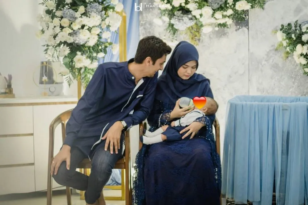 akikah putra vebby palwinta dan razi bawazier © Instagram akikah putra vebby palwinta dan razi bawazier © Instagram