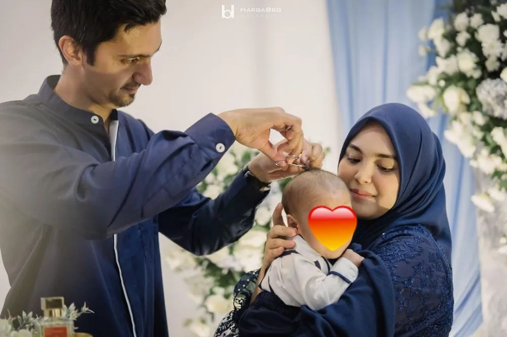 akikah putra vebby palwinta dan razi bawazier © Instagram akikah putra vebby palwinta dan razi bawazier © Instagram