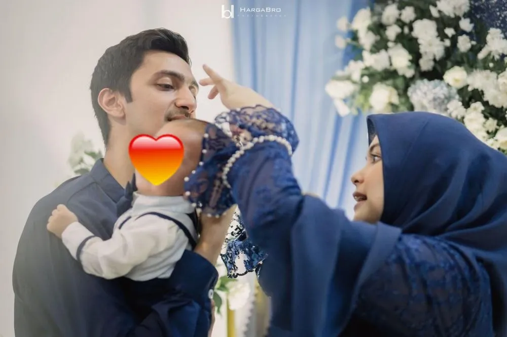 akikah putra vebby palwinta dan razi bawazier © Instagram akikah putra vebby palwinta dan razi bawazier © Instagram