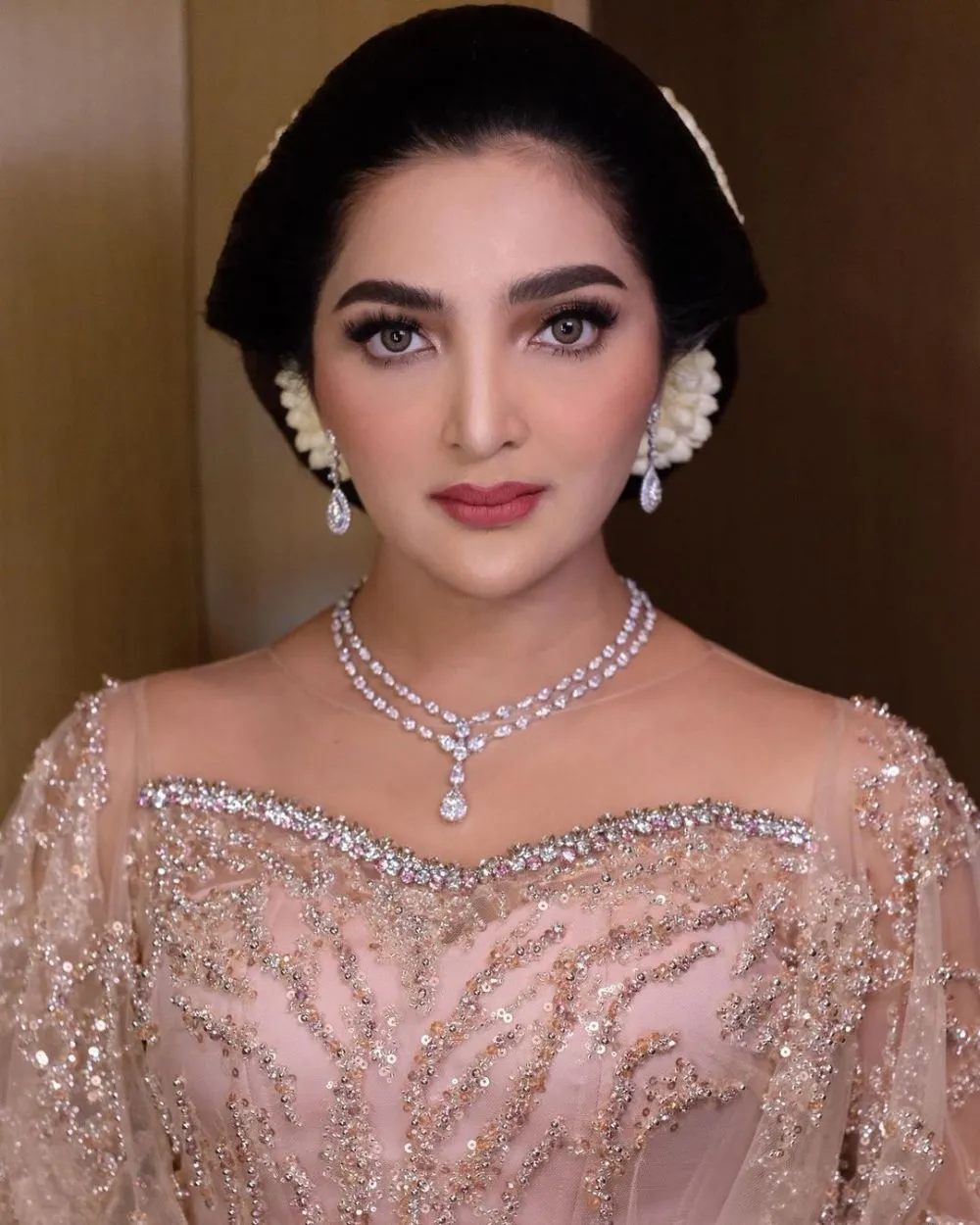 Momen siraman Aurel Hermansyah © berbagai sumber