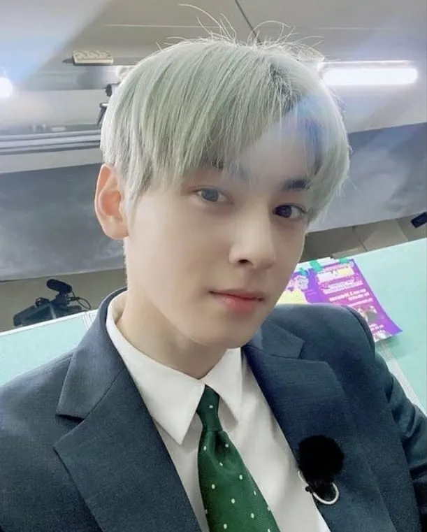 rambut baru cha eun-woo © Instagram rambut baru cha eun-woo © Instagram