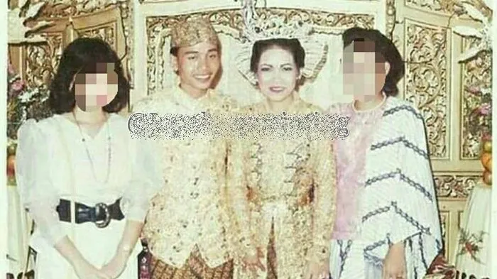 potret lawas ayah Ayu Ting Ting © 2021 brilio.net potret lawas ayah Ayu Ting Ting © 2021 brilio.net