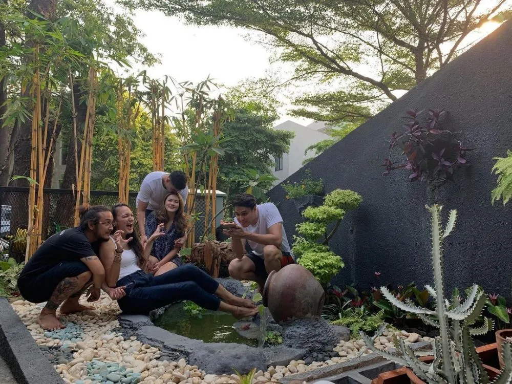 Dimas bareng Marcel dan Mischa © Instagram