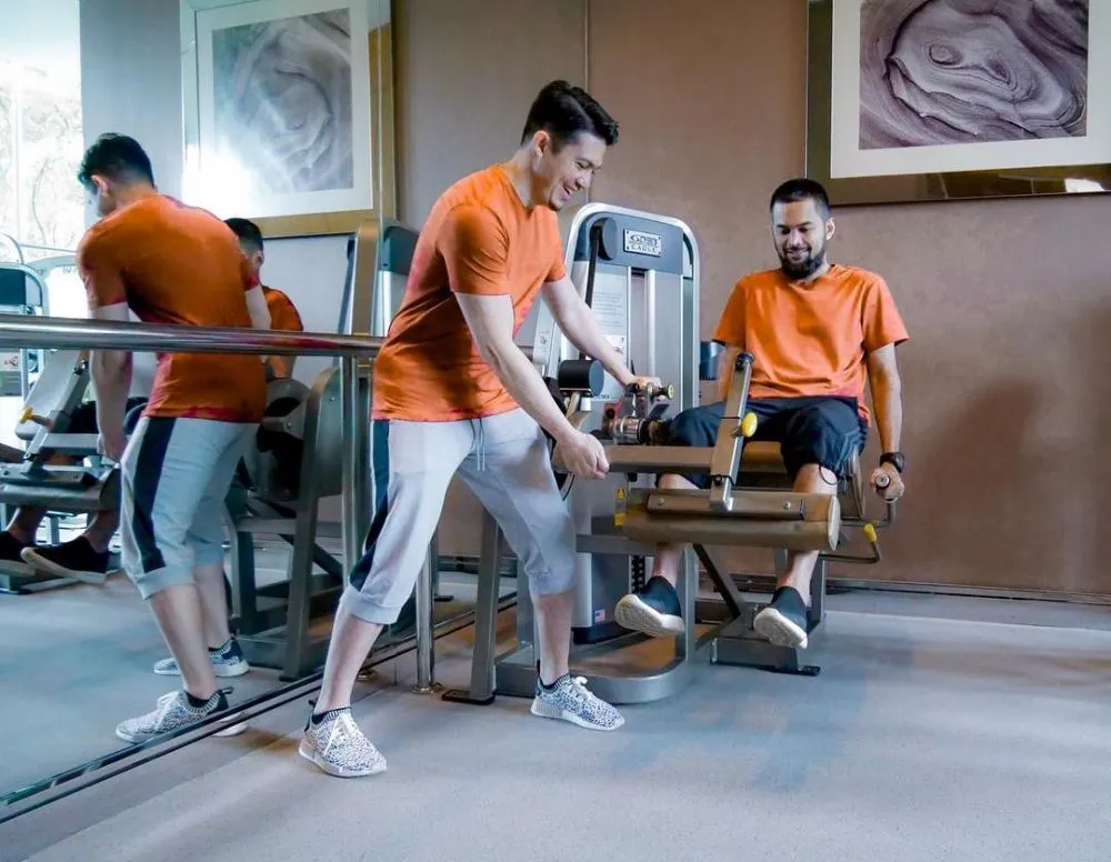 Irwansyah dan Wisnu © Instagram