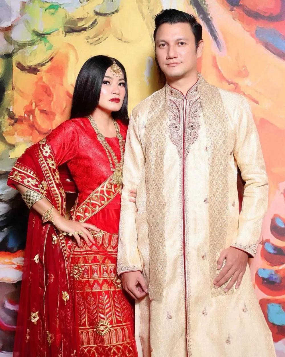 Titi Kamal makeup tebal © Instagram Titi Kamal makeup tebal © Instagram