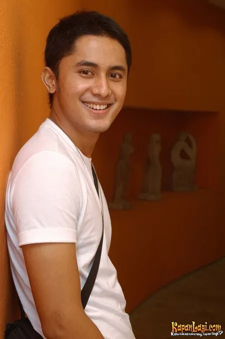 potret lawas hengky kurniawan © berbagai sumber potret lawas hengky kurniawan © berbagai sumber