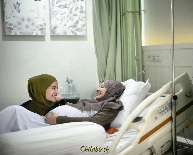 Shireen sungkar dengan keponakan baru Instagram