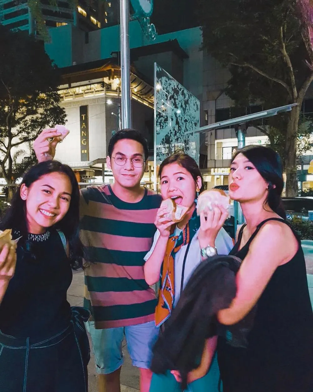 Anissa Aziza dan ipar © Instagram Anissa Aziza dan ipar © Instagram