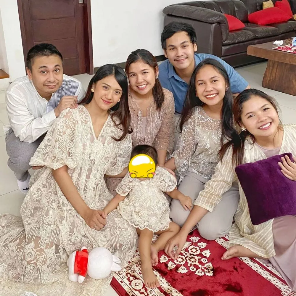 Anissa Aziza dan ipar © Instagram Anissa Aziza dan ipar © Instagram