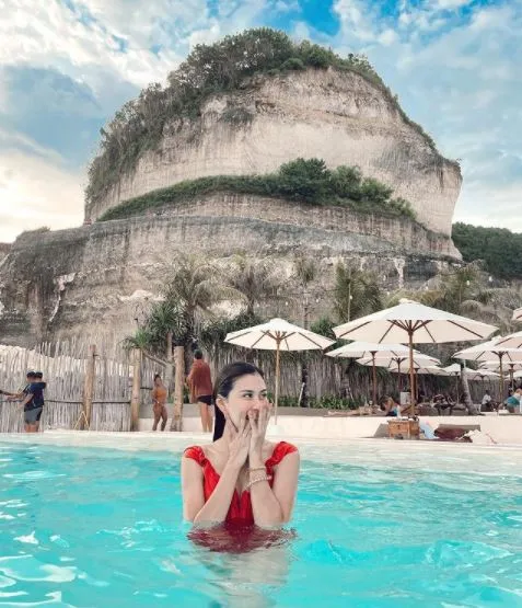 Syahnaz dan jeje liburan ke bali Instagram Syahnaz dan jeje liburan ke bali Instagram