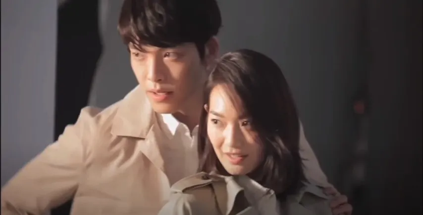 kebersamaan Kim Woo-bin dan Shin Min-ah © 2021 brilio.net kebersamaan Kim Woo-bin dan Shin Min-ah © 2021 brilio.net