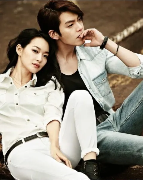 kebersamaan Kim Woo-bin dan Shin Min-ah © 2021 brilio.net kebersamaan Kim Woo-bin dan Shin Min-ah © 2021 brilio.net