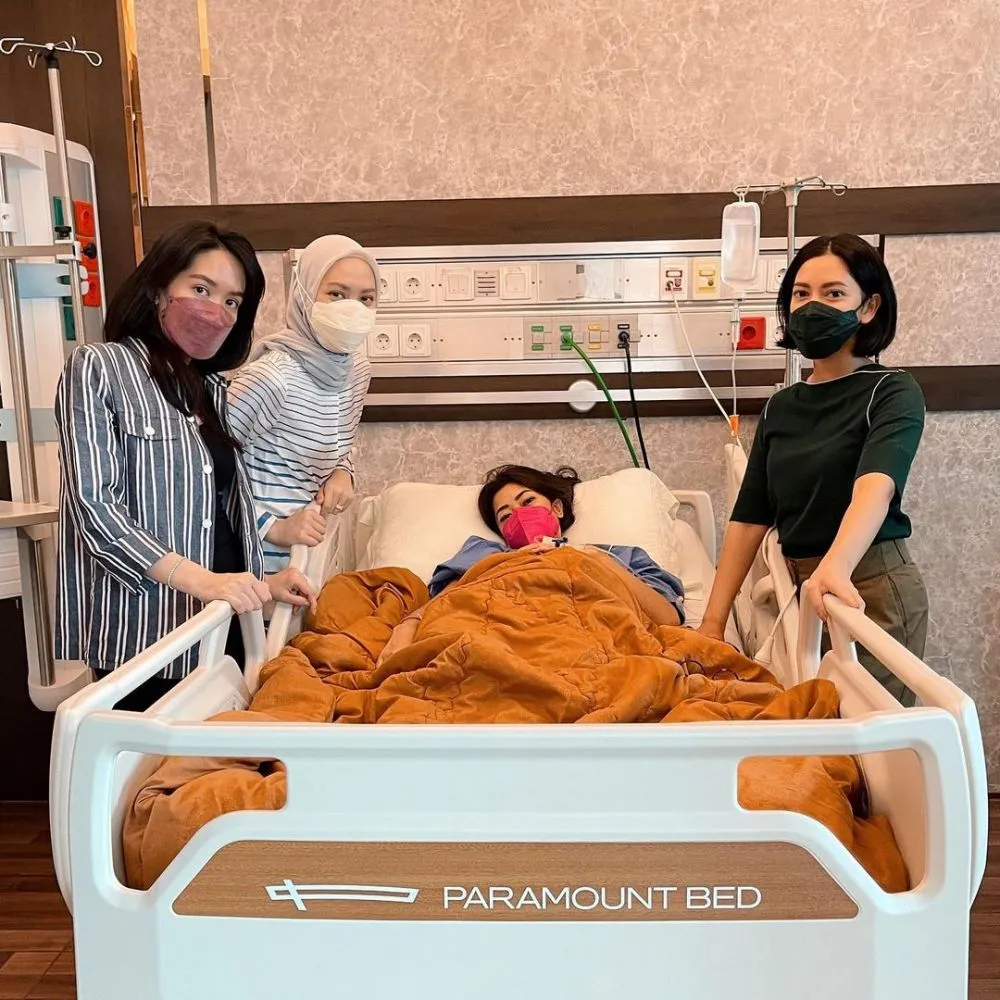 Aliya Rajasa operasi empedu © Instagram Aliya Rajasa operasi empedu © Instagram