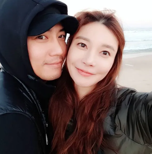 Seleb Korea terlibat cinlok dari berbagai sumber Seleb Korea terlibat cinlok dari berbagai sumber