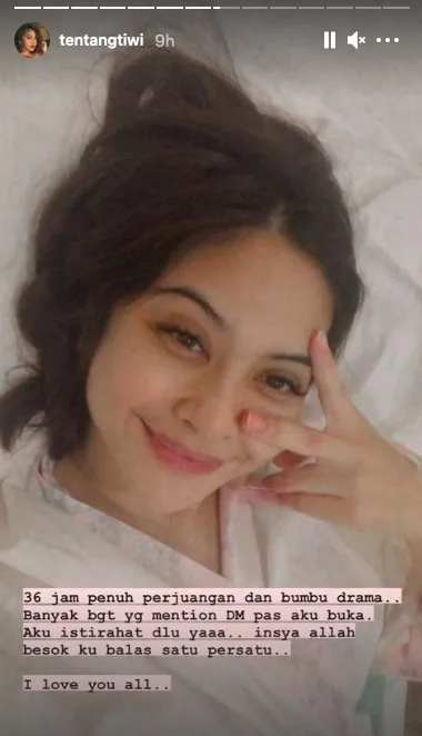 Tiwi eks T2 lahirkan anak kedua © berbagai sumber