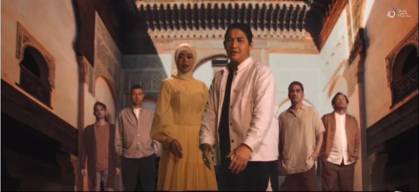 Seleb yang rilis lagu Ramadhan dari berbagai sumber Seleb yang rilis lagu Ramadhan dari berbagai sumber