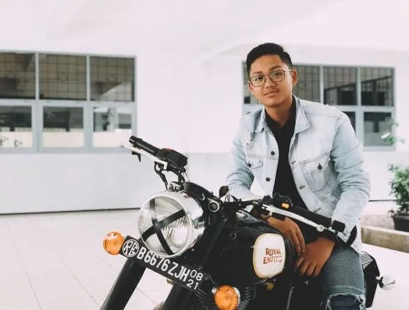 Azriel zaman sekolah © 2021 brilio.net