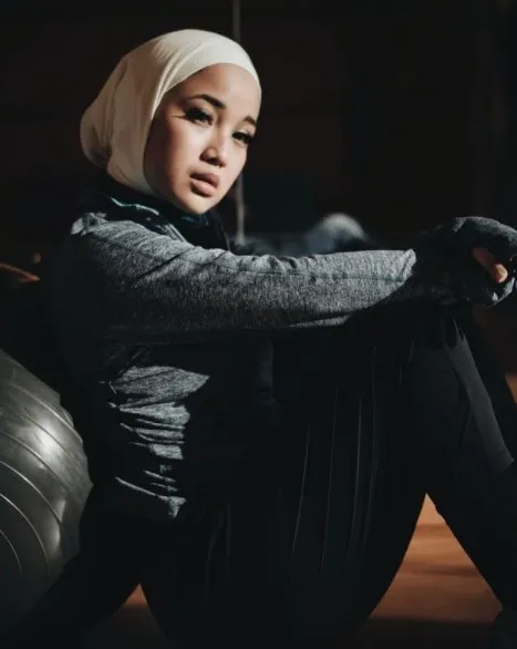 Gaya Chacha Frederica saat olahraga Instagram/@chafrederica Gaya Chacha Frederica saat olahraga Instagram/@chafrederica