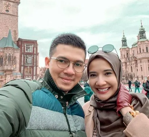 Kenang momen mesra, 9 potret Zaskia & Irwansyah © Instagram/@zaskiasungkar15 Kenang momen mesra, 9 potret Zaskia & Irwansyah © Instagram/@zaskiasungkar15