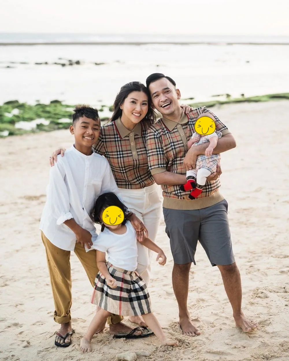 presenter baju couple © Instagram presenter baju couple © Instagram