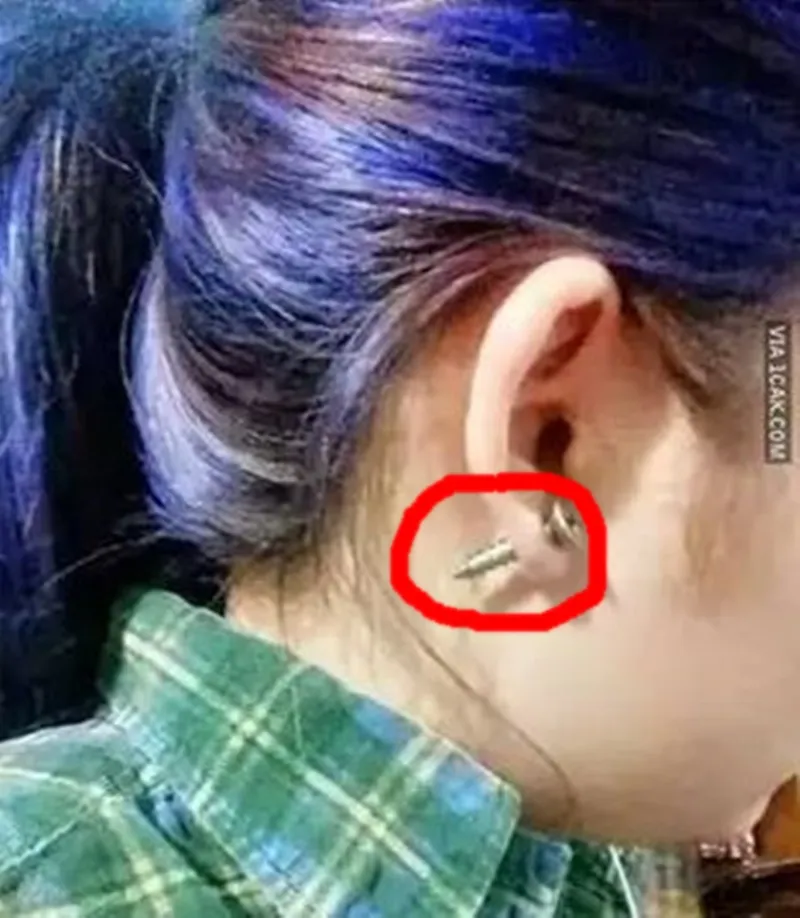 benda menyerupai perhiasan © 2021 berbagai sumber benda menyerupai perhiasan © 2021 berbagai sumber