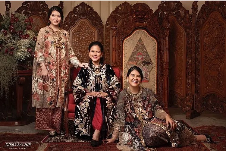 kekompakan Kahiyang dan Selvi © Instagram kekompakan Kahiyang dan Selvi © Instagram