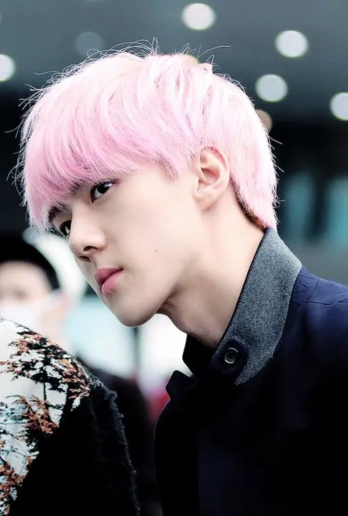 model rambut Sehun EXO © Instagram/@oohsehun