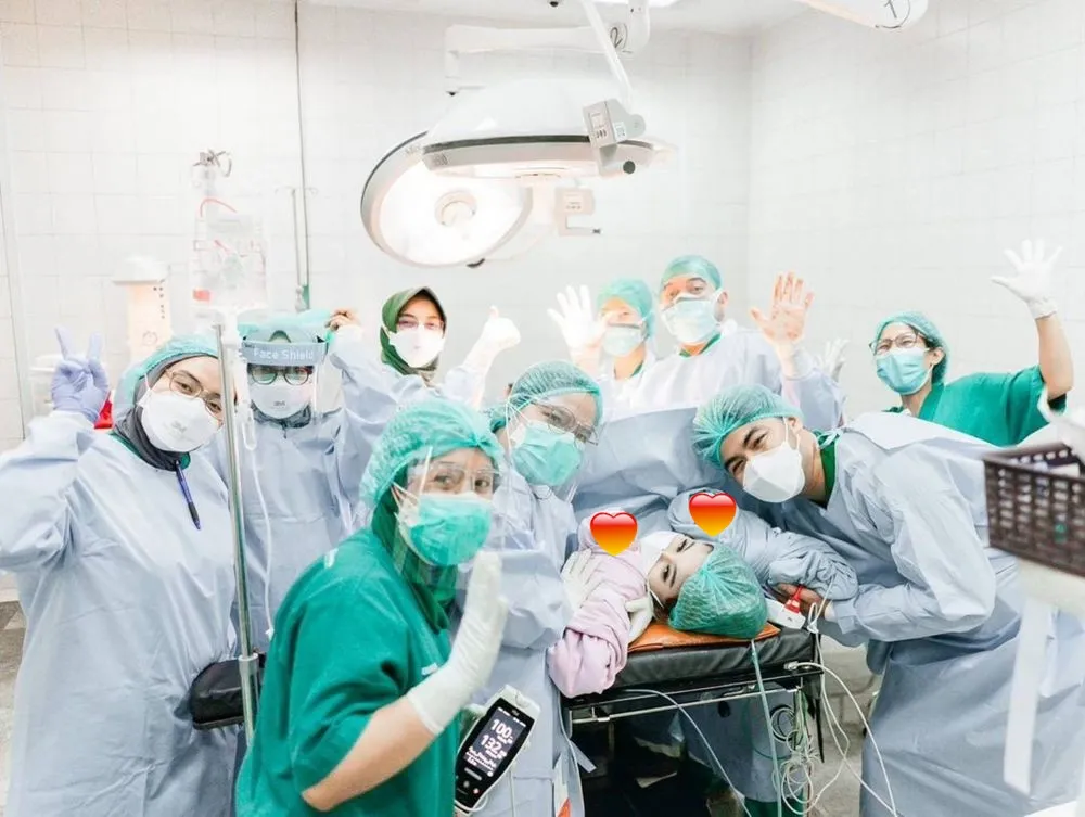 seleb usai melahirkan bayi kembar © 2021 brilio.net