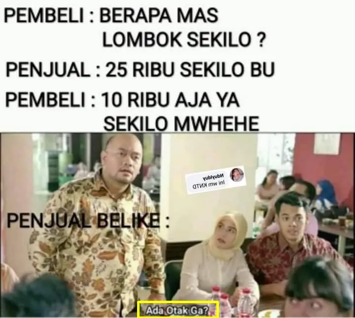 meme lucu emak-emak nawar © 2021 berbagai sumber