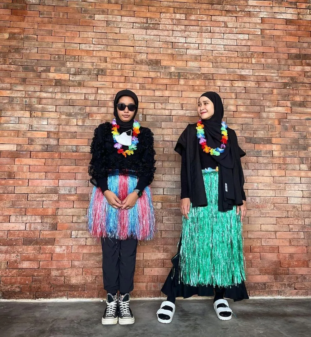 Potret kompak Zaskia Adya Mecca dan sang manajer Instagram/@zaskiadyamecca Potret kompak Zaskia Adya Mecca dan sang manajer Instagram/@zaskiadyamecca