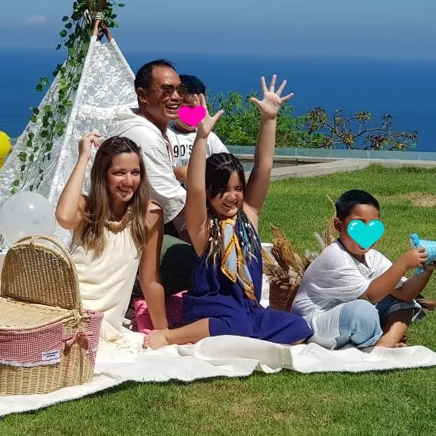 pemotretan ulang tahun mikhayla © 2021 Instagram