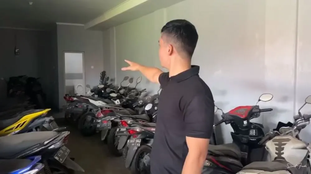 kos milik Samuel Zylgwyn © YouTube