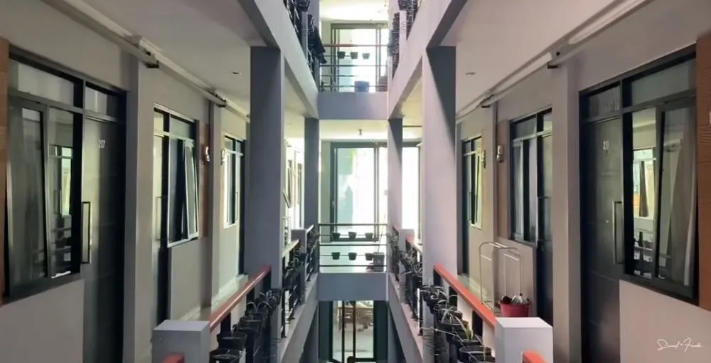 kos milik Samuel Zylgwyn © YouTube