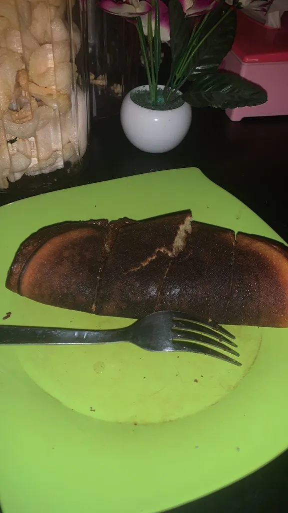 makanan gosong gigit jari © 2021 berbagai sumber