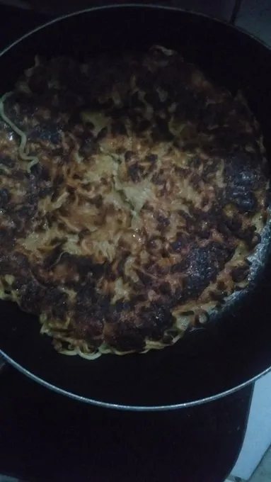 makanan gosong gigit jari © 2021 berbagai sumber