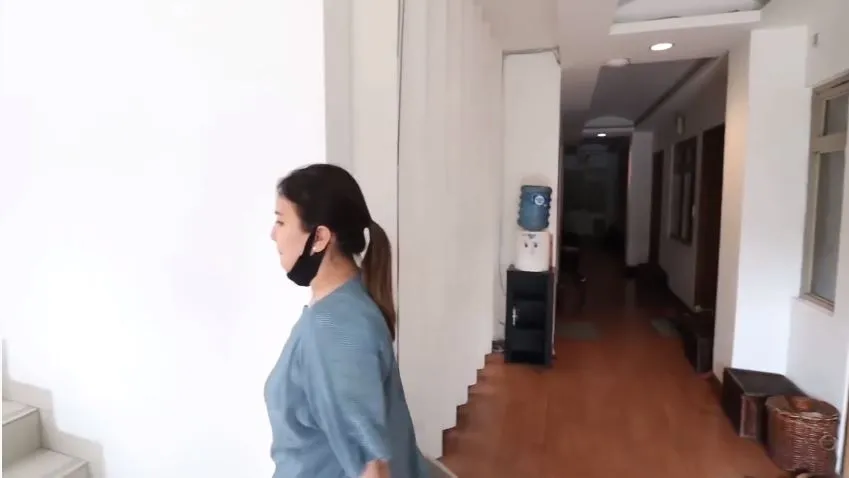 penampakan kos-kosan tya ariestya © YouTube