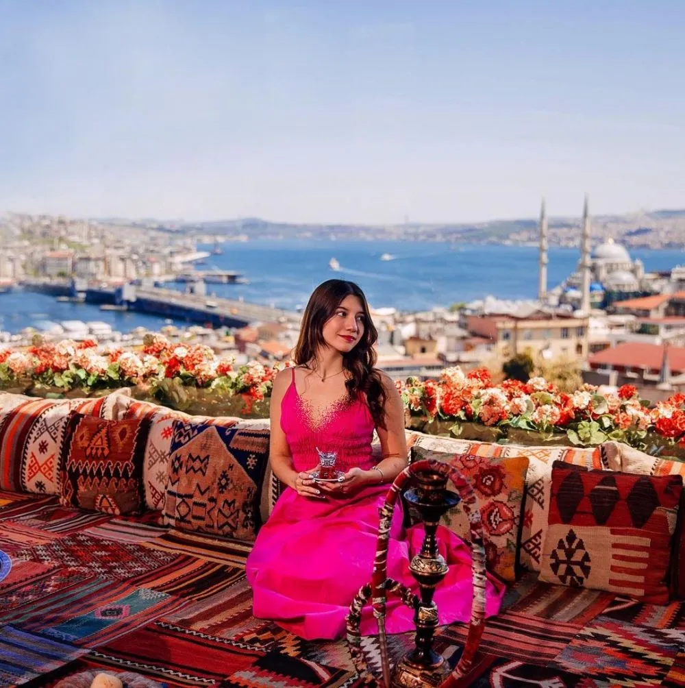 Cassandra Lee liburan di Turki © 2021 brilio.net Cassandra Lee liburan di Turki © 2021 brilio.net