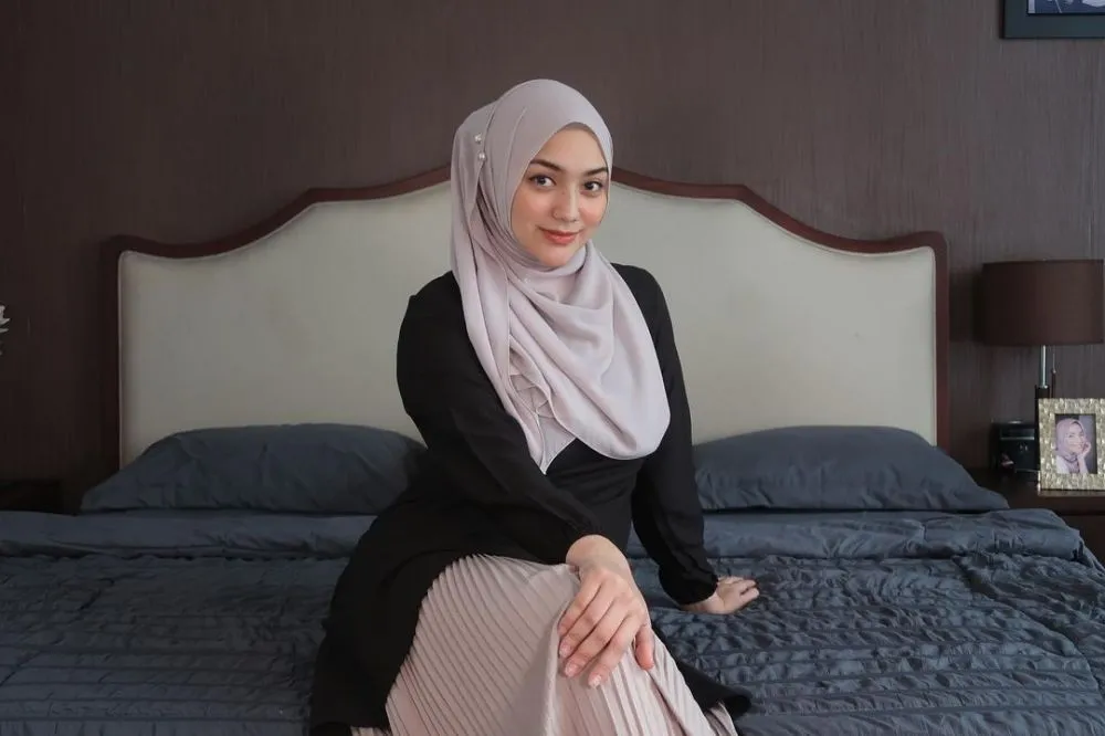 Pesinetron pemilik kos © Instagram