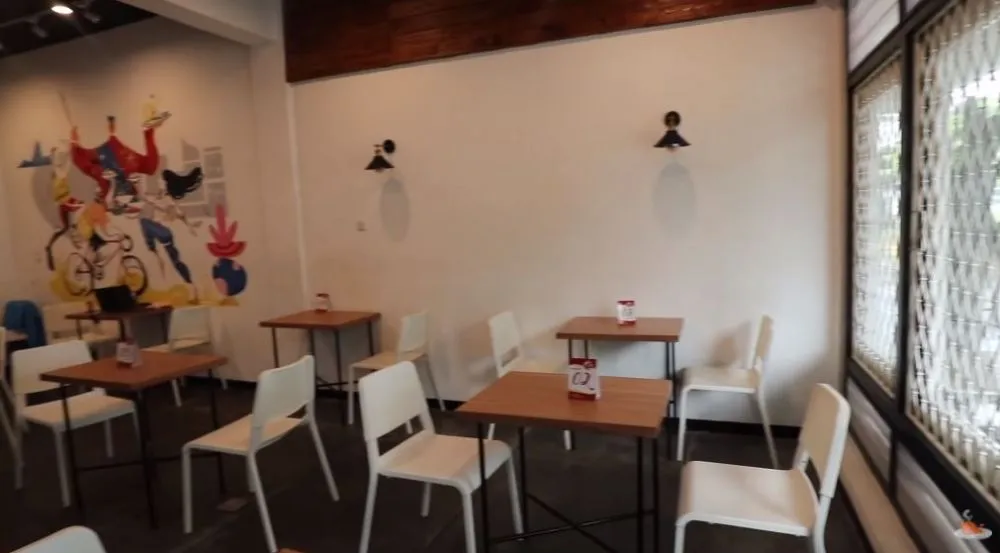 penampakan restoran darius sinathrya © Berbagai Sumber penampakan restoran darius sinathrya © Berbagai Sumber