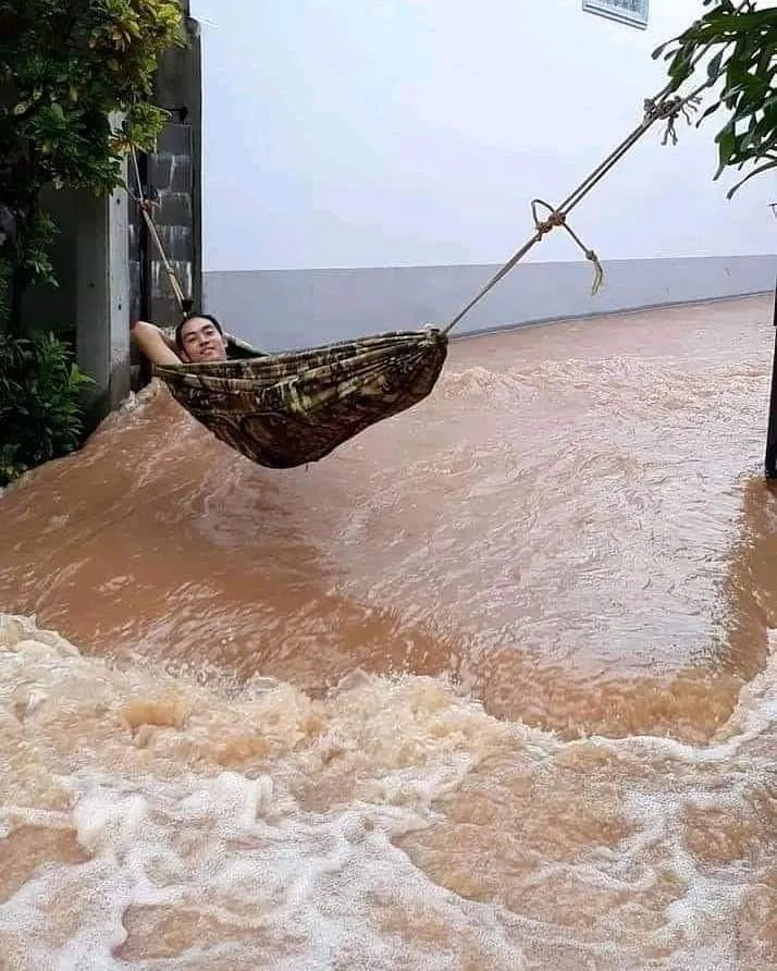 momen lucu asal rebahan © 2021 instagram.com momen lucu asal rebahan © 2021 instagram.com