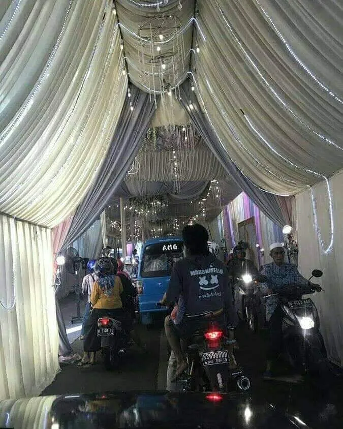 dekorasi resepsi pernikahan kocak © 2021 berbagai sumber dekorasi resepsi pernikahan kocak © 2021 berbagai sumber