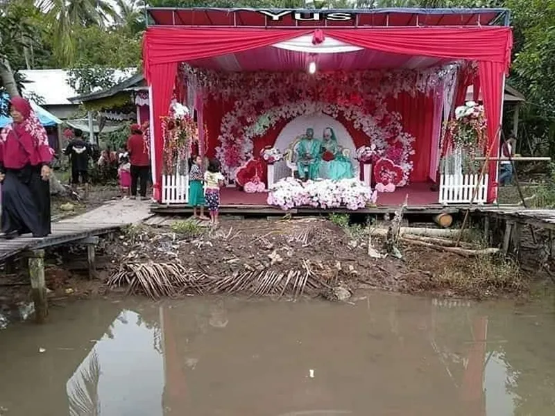 dekorasi resepsi pernikahan kocak © 2021 berbagai sumber dekorasi resepsi pernikahan kocak © 2021 berbagai sumber