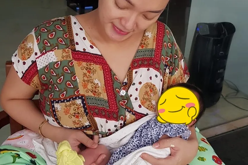 Zaskia Gotik pakai daster © 2021 brilio.net Zaskia Gotik pakai daster © 2021 brilio.net