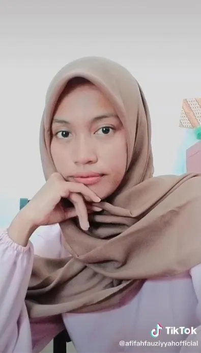 Afifah kepala sekolah SD © TikTok Afifah kepala sekolah SD © TikTok
