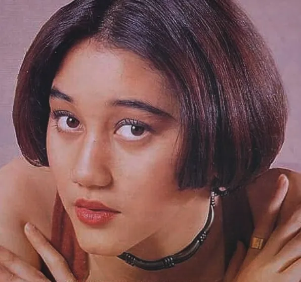 gaya rambut Nike Ardila © 2021 brilio.net gaya rambut Nike Ardila © 2021 brilio.net