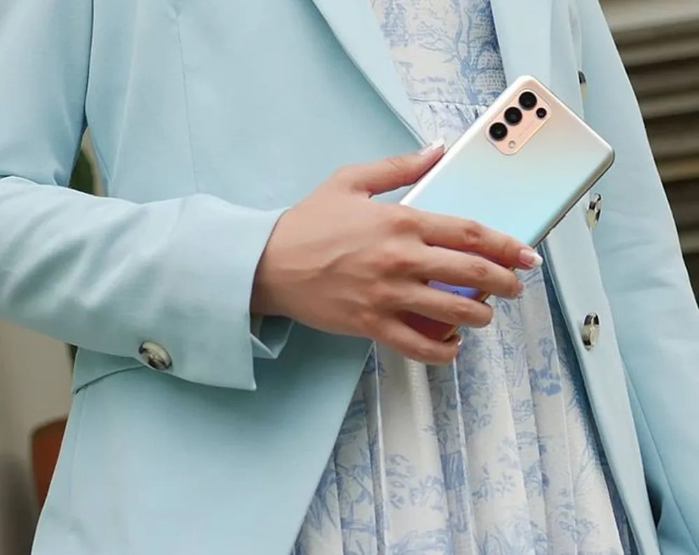 9 Alasan anak muda lebih memilih kamera smartphone © 2021 brilio.net 9 Alasan anak muda lebih memilih kamera smartphone © 2021 brilio.net